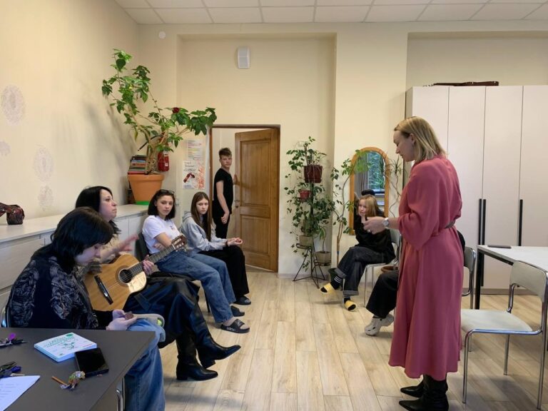 Рождается социальный театр: подростки «Нашего дома» учатся говорить о сложном